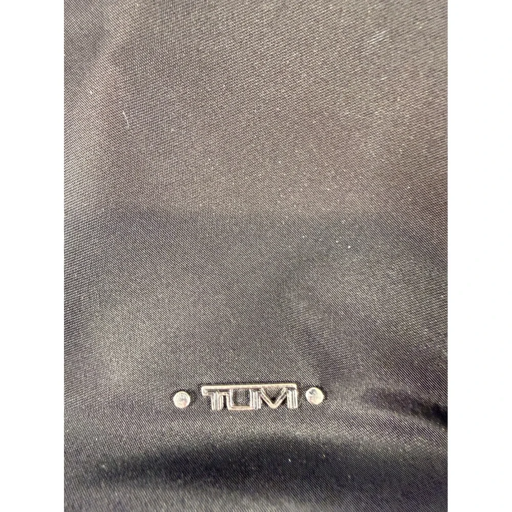 Tumi Capri Voyageur Crossbody Bag Black Pre-Owned‎ Nylon Messenger Travel
